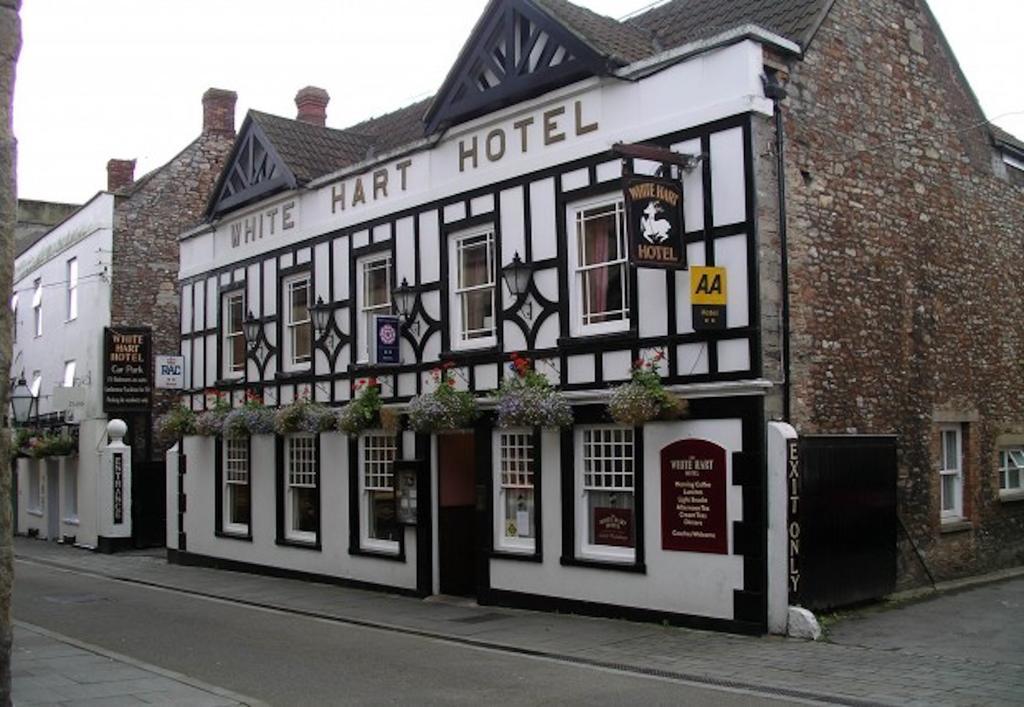 White Hart Inn Wells Bagian luar foto
