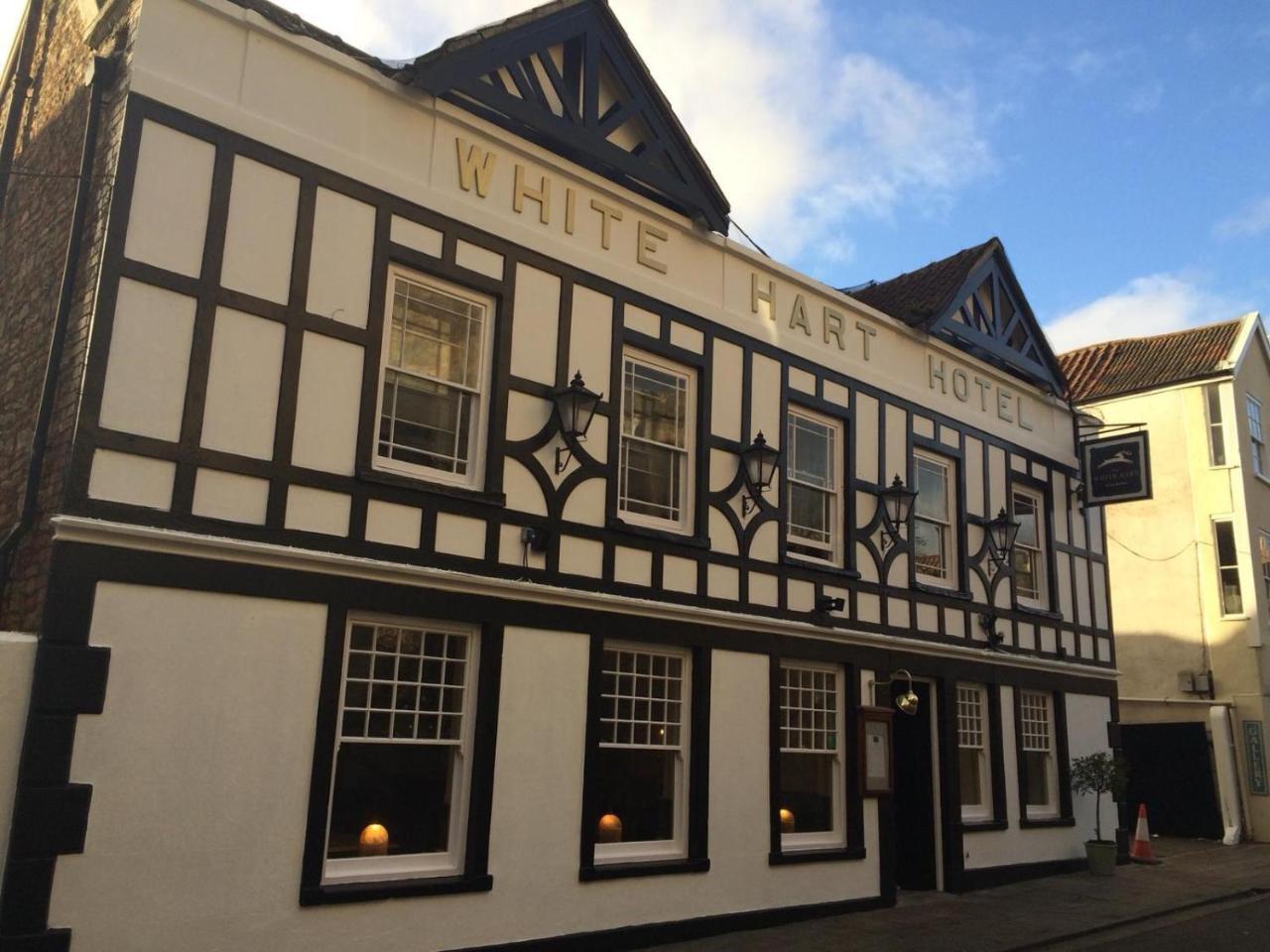 White Hart Inn Wells Bagian luar foto